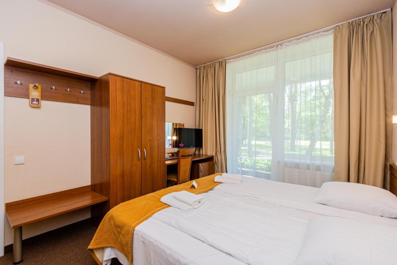 Zuvedra Hotel Palanga Bagian luar foto