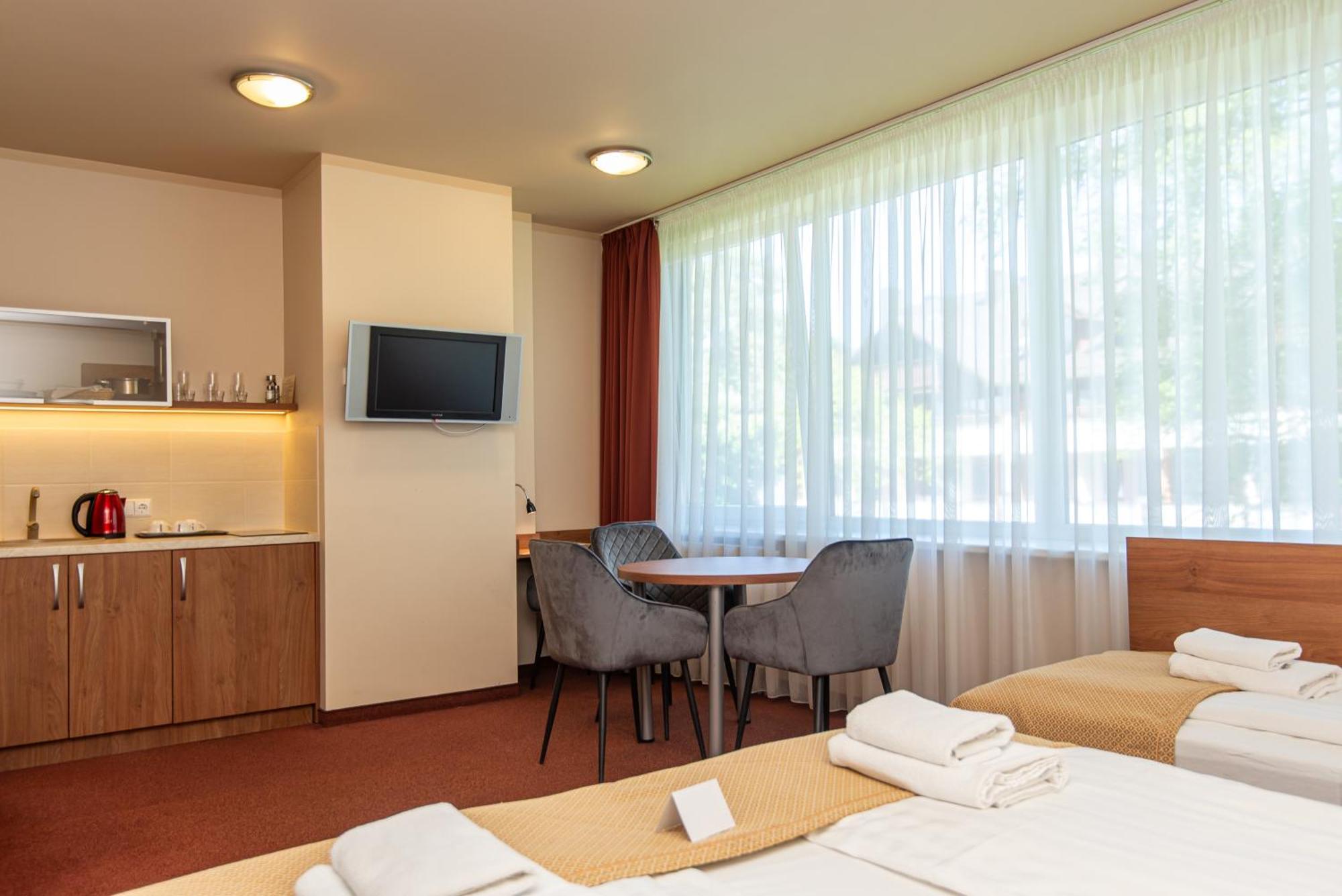 Zuvedra Hotel Palanga Ruang foto