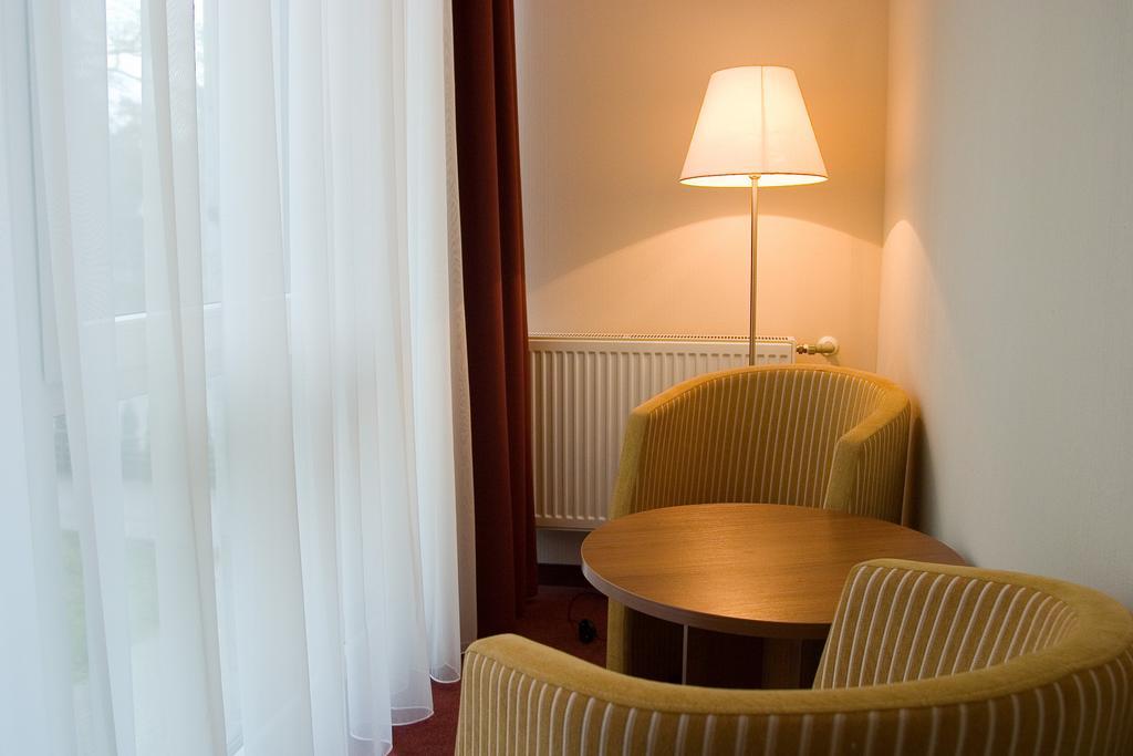 Zuvedra Hotel Palanga Ruang foto