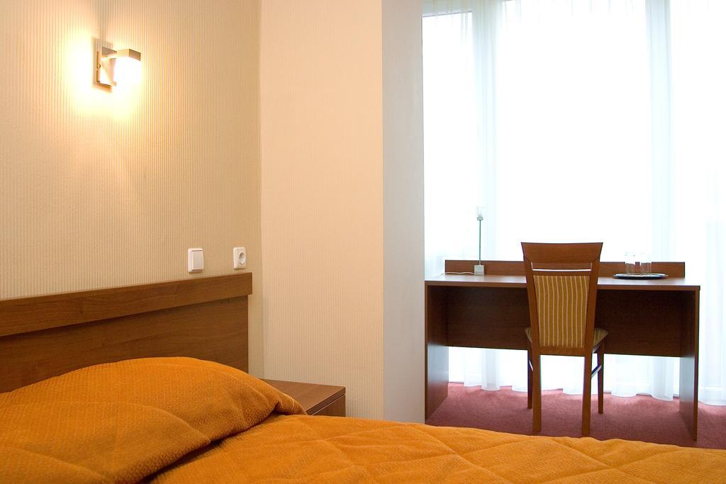Zuvedra Hotel Palanga Ruang foto